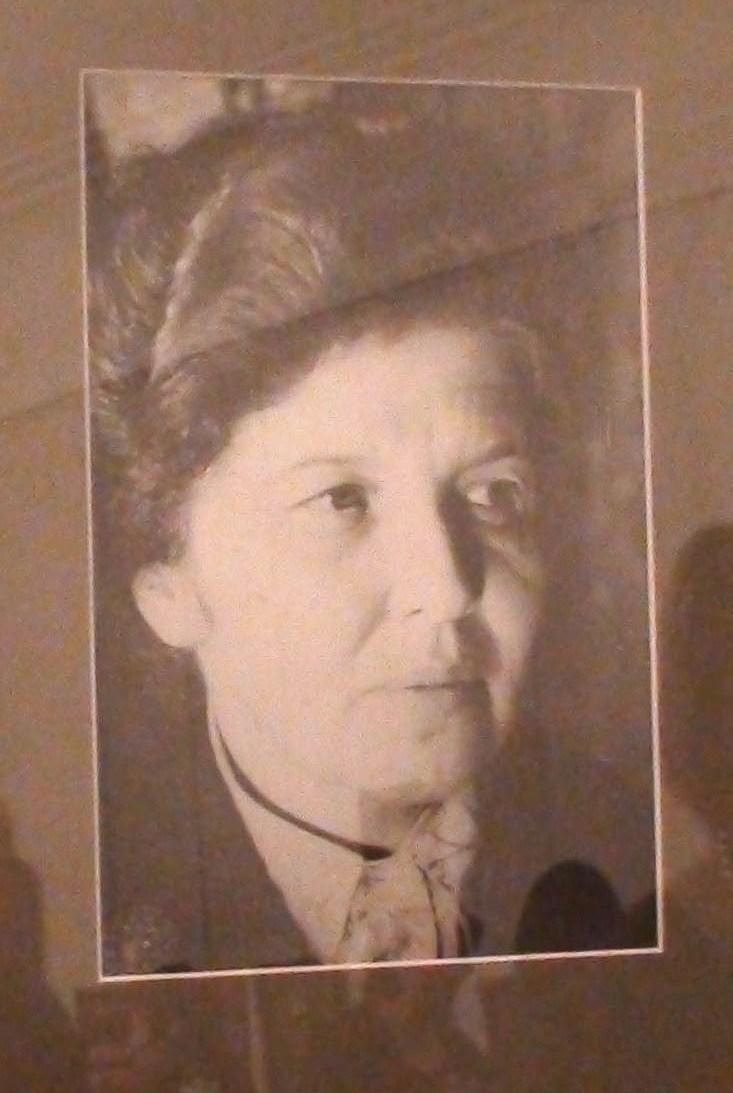 Александра - Портрет